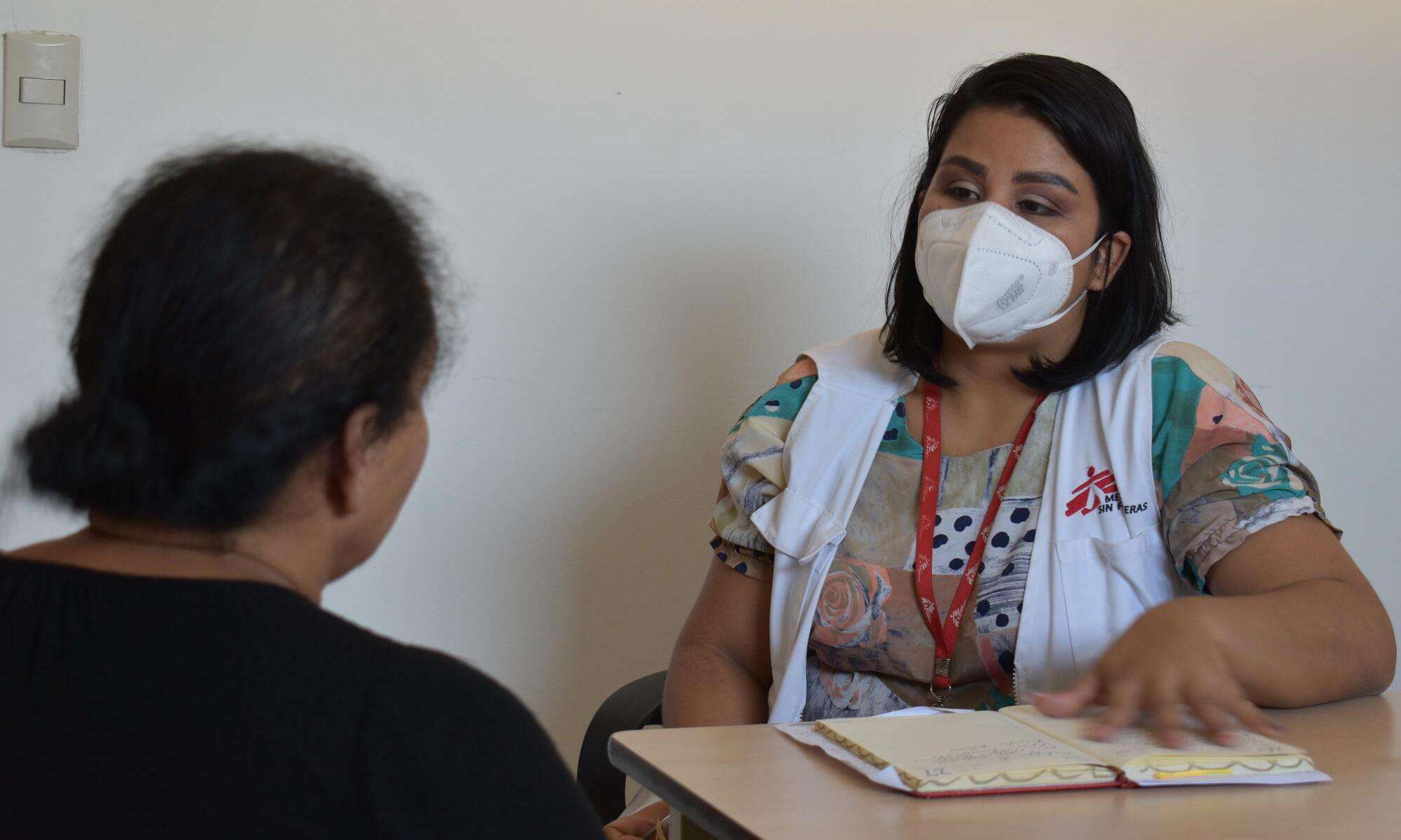 Nadia in a consultation at San Pedro Sula clinic