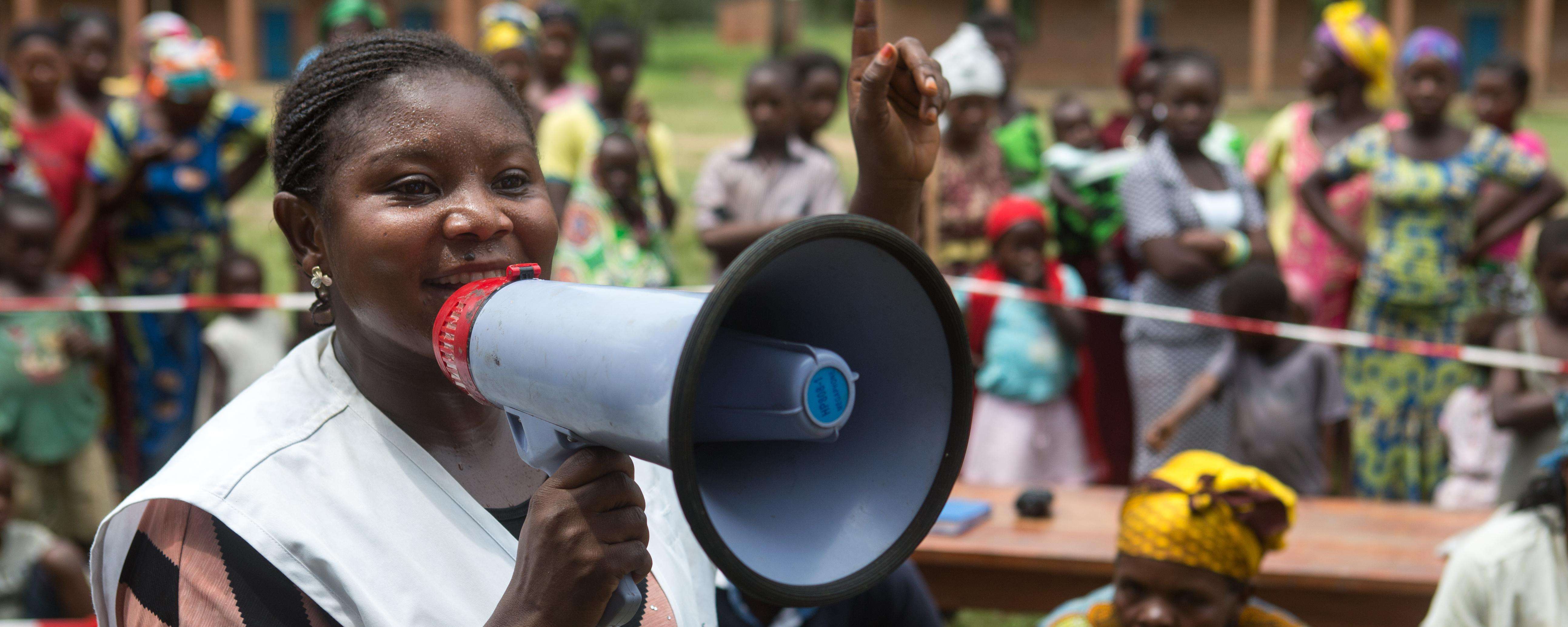 MSF health promotion session on hygiene and health in Walikale, North Kivu, DRC, in 2017.